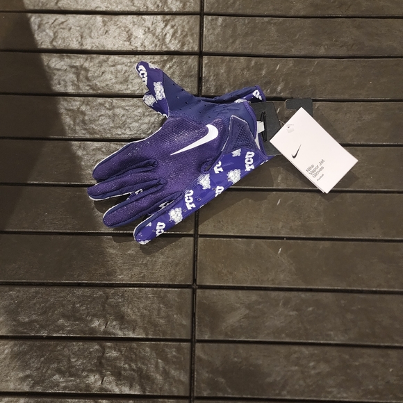 Men's Nike TCU Horned Frogs Team Issued Vapor Football Jet 7.0 Gloves - Picture 10 of 13